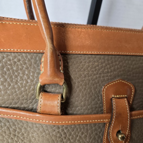 VTG DOONEY AND BOURKE TOP HANDLE SATCHEL ALL WEATHER Pebbled LEATHER Crossbody - Picture 14 of 15